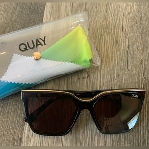 Quay oversized sunglasses